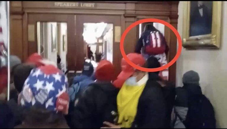 آشلي بابيت أنصار ترامب يقتحمون الكونجرس - أ.ف.ب