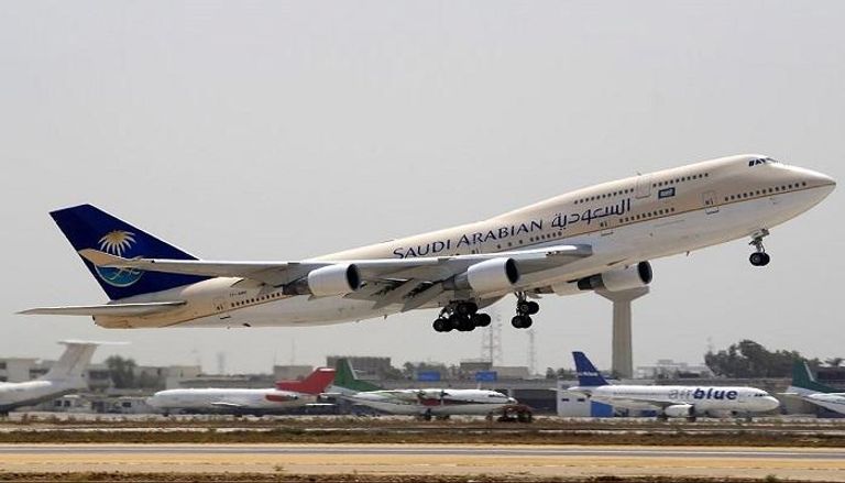 السعودية تعلن موعد رفع قيود الطيران