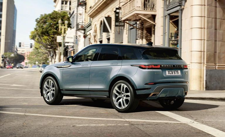 "رينج روفر إيفوك"