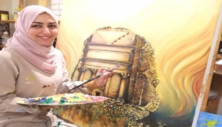 الفنانة التشكيلية السعودية أحلام المشهدي
