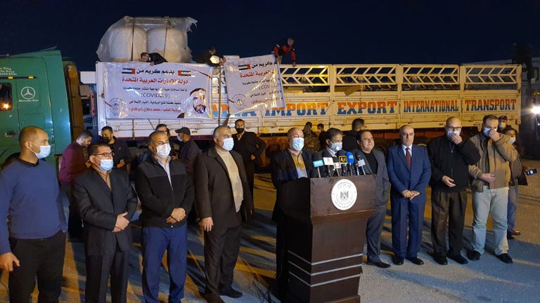 القافلة الطبية الإمارتية الثانية تصل غزة