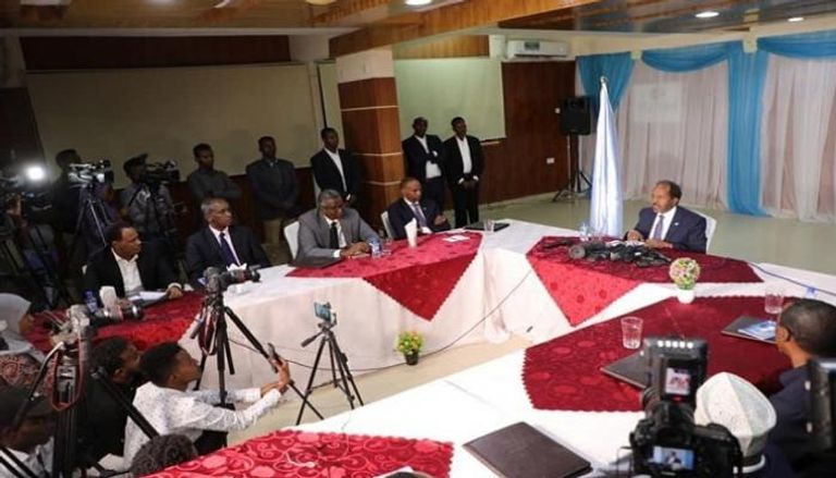 جانب من اجتماع مجلس اتحاد مرشحي الرئاسة بالصومال