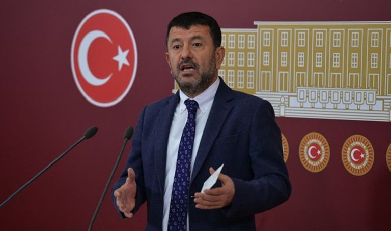 أردوغان يقيد حرية الصحافة والإعلام