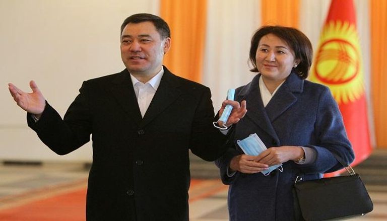 رئيس الوزراء صدر جباروف وزوجته