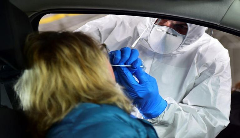 ارتفاع إصابات كورونا حول العالم لـ90 مليونا و693 ألفا و590 إصابة