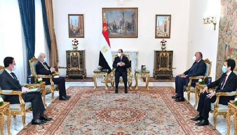 لقاء الرئيس المصري عبد الفتاح السيسي ووزير الخارجية الفرنسي