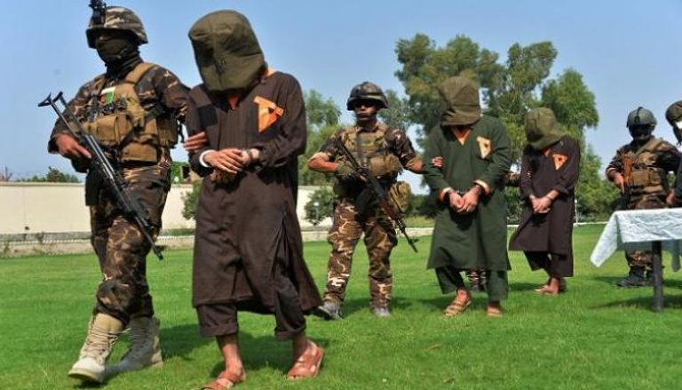 عملية سابقة للأمن الأفغاني اعتقل خلالها عناصر داعش - أ.ف.ب