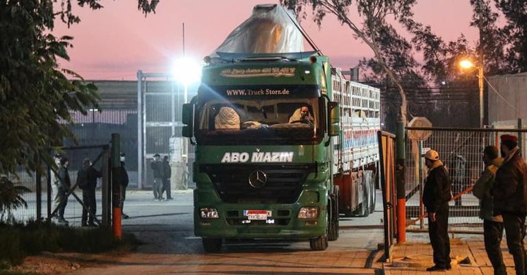 القافلة الطبية الإمارتية الثانية تصل غزة