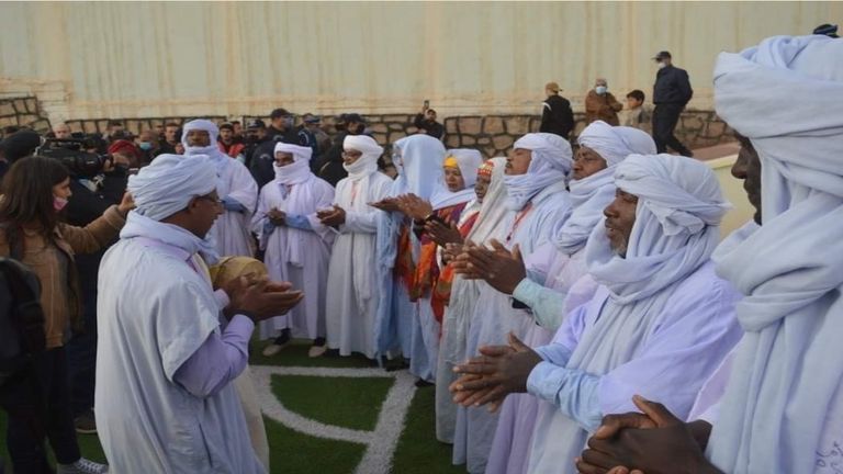 احتفالات بالسنة الأمازيغية بالجزائر أطفال المدراس بالجزائر يحتفلون برأس السنة الأمازيغية