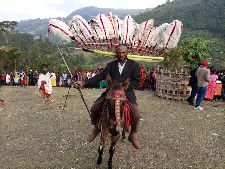 جانب من المشاركين في احتفال قومية جامو