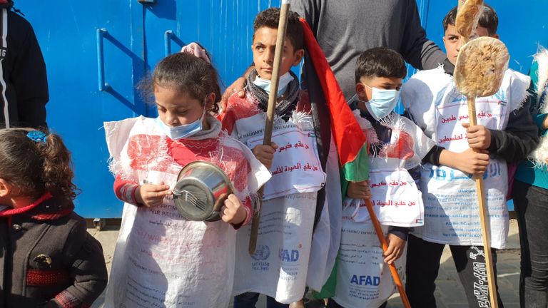 جانب من احتجاجات اللاجئين الفلسطينيين 