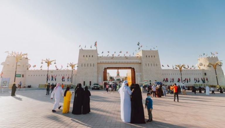 مهرجان الشيخ زايد يستقطب أكثر من 17000 مشارك وعارض من أنحاء العالم 