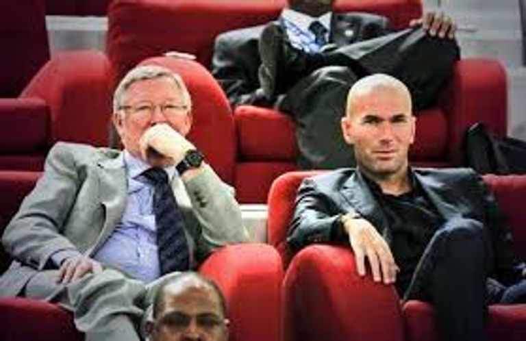 زين الدين زيدان وأليكس فيرجسون ليونيل ميسي وكريستيانو رونالدو