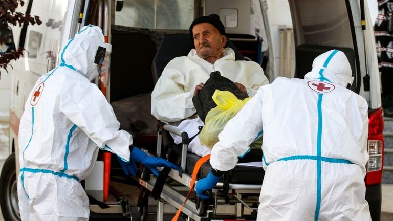 لبنان بدأ الخميس مرحلة جديدة من الإقفال التام لمواجهة كورونا