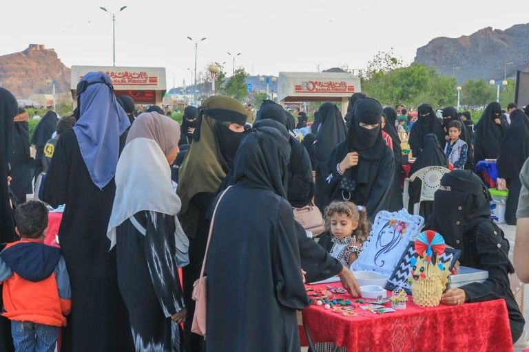 المهرجان جذب الكثير من المواطنين في عدن