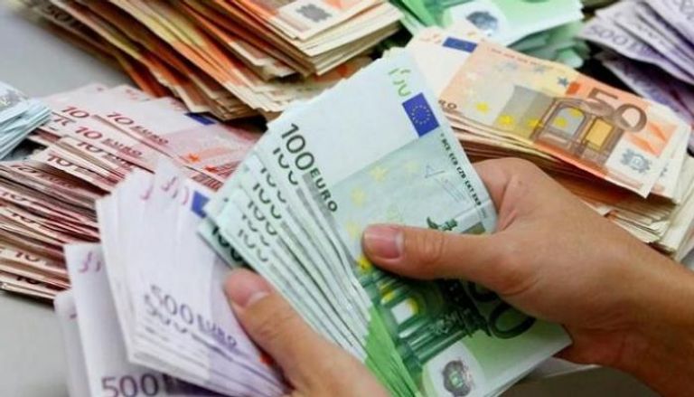 سعر الدولار واليورو في الجزائر اليوم السبت