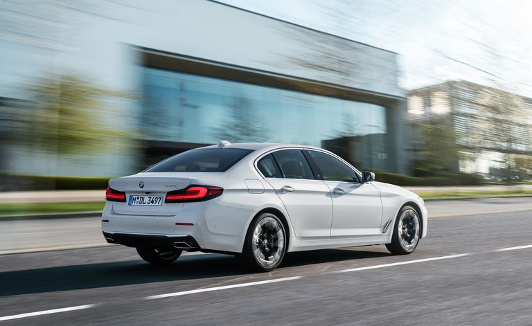 بي إم دبليو الفئة الخامسة 