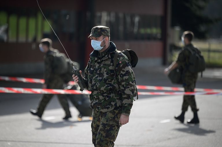 الخدمة العسكرية لآلاف المجندين أصبحت من المنزل