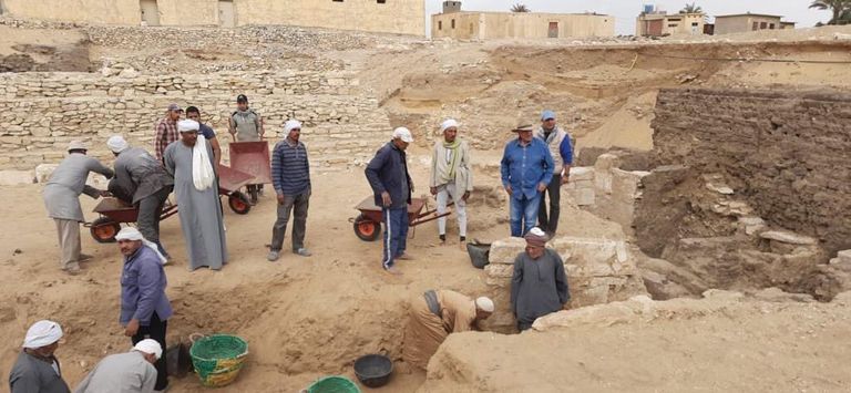 جانب من الاكتشافات في منطقة سقارة المصرية