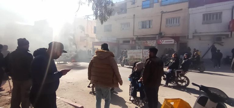صورة من احتجاجات حي التضامن أكبر أحياء العاصمة تونس