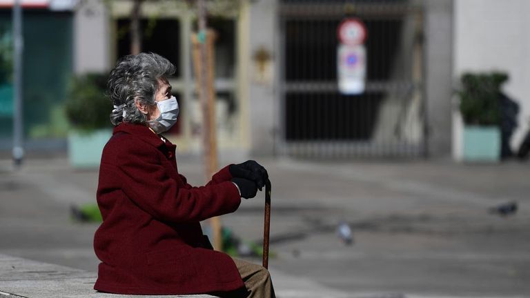 كورونا يحاصر أوروبا