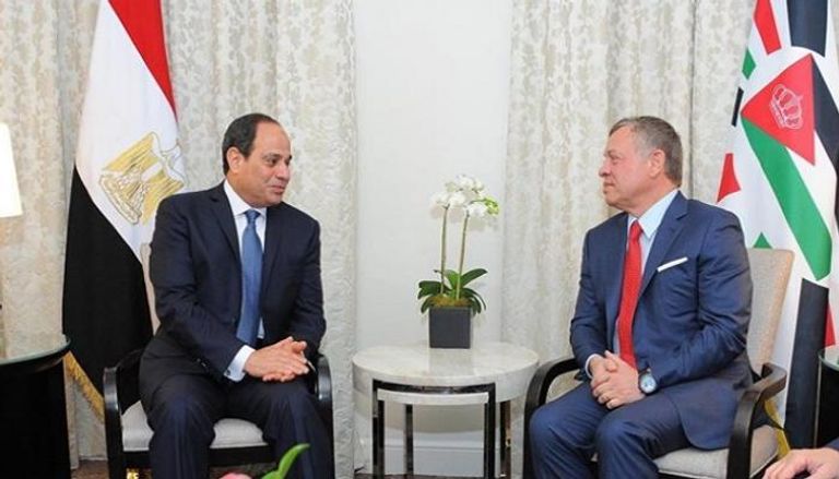 الرئيس المصري والعاهل الأردني خلال اللقاء الذي جمعهما في عمان