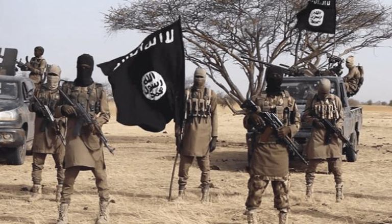 عناصر من تنظيم داعش الإرهابي في غرب أفريقيا