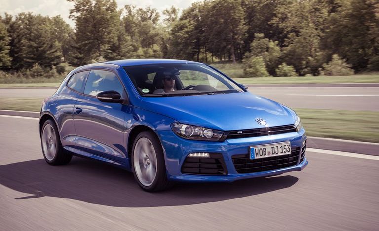 فولكسفاجن Scirocco R  هيونداي Veloster N DCT