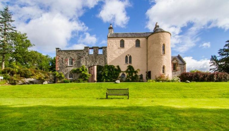 قلعة دوكراي الاسكتلندية