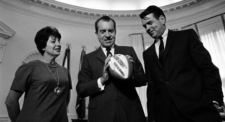 ريتشارد نيكسون الرئيس الأمريكي الجديد جو بايدن