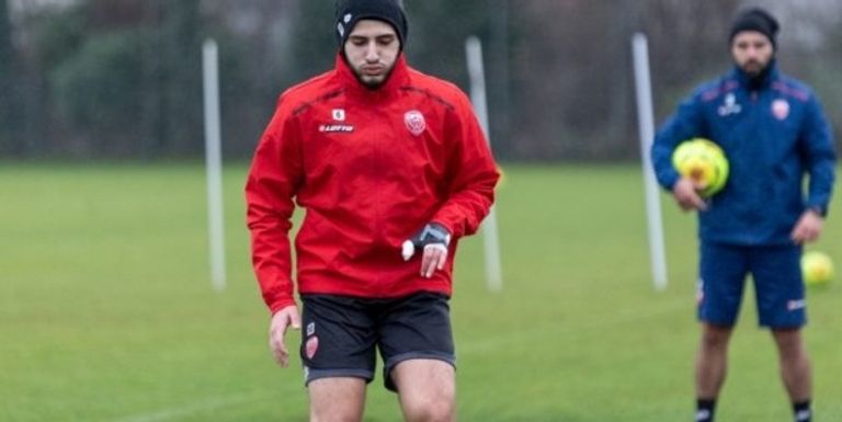 النجم بنزية