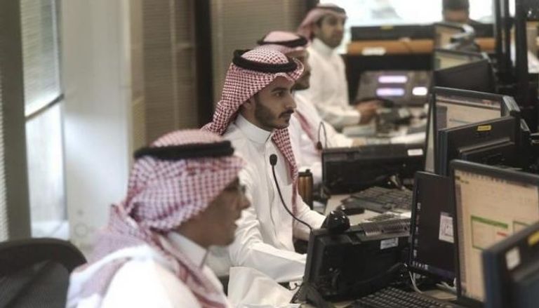 انخفاض معدل البطالة بين السعوديين