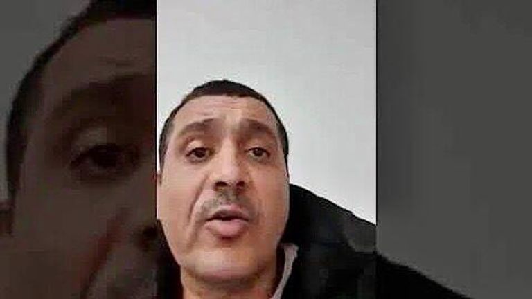 الإخوانـي فهد القرني يثير غضب الرأي العام باليمن ببذاءته الإخواني فهد القرني يثير غضب الرأي العام باليمن ببذاءته