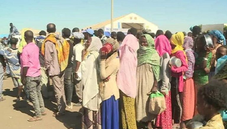 400 لاجئ إثيوبي يعبرون الحدود السودانية 