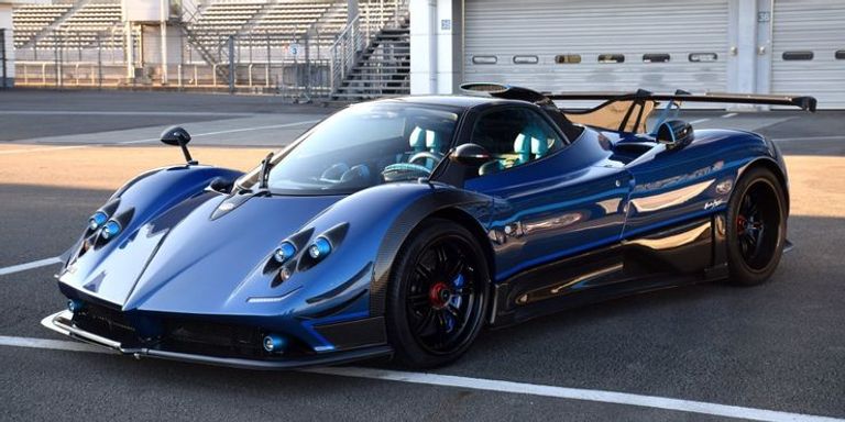 Revolucion زوندا C12