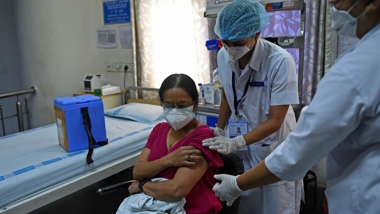 كورونا يواصل الانتشار حول العالم