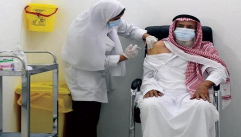 حملة التطعيم ضد كورونا بالسعودية- أرشيفية