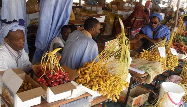 الحكومة الموريتانية تعلن تخفيضا إجباريا لأسعار مواد أساسية استهلاكية