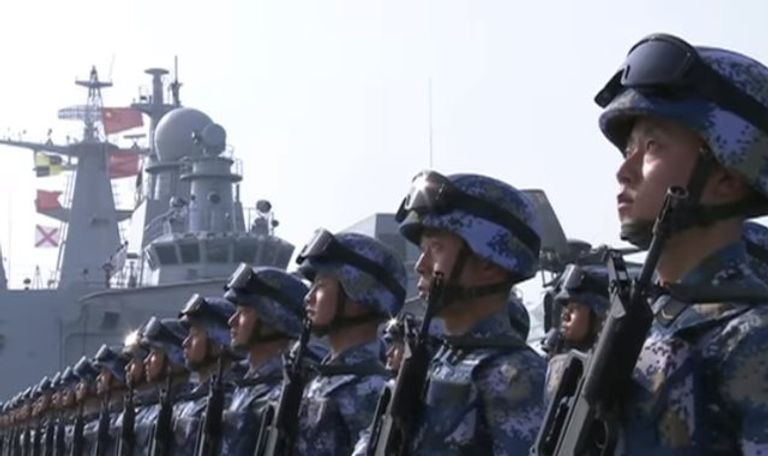 حاملة الطائرات الأمريكية يو إس إس نيميتز