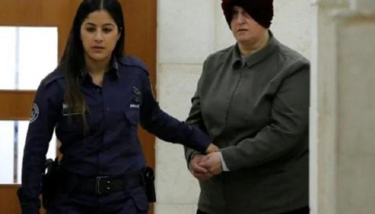 مالكا ليفر خلال جلسة محاكمة سابقة