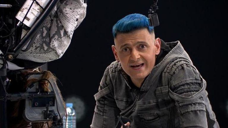 الفنان المصري رامز جلال في حلقة من برنامج رامز مجنون رسمي الفنان المصري رامز جلال