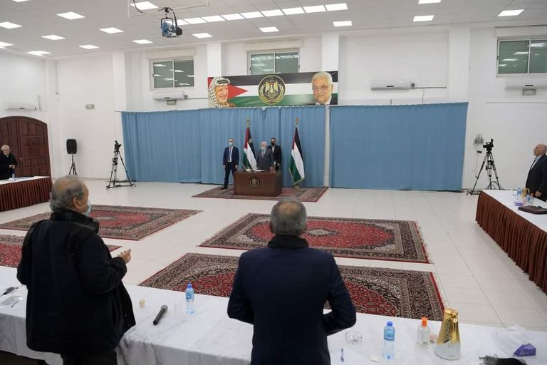 جانب من اجتماع اللجنة المركزية لحركة فتح