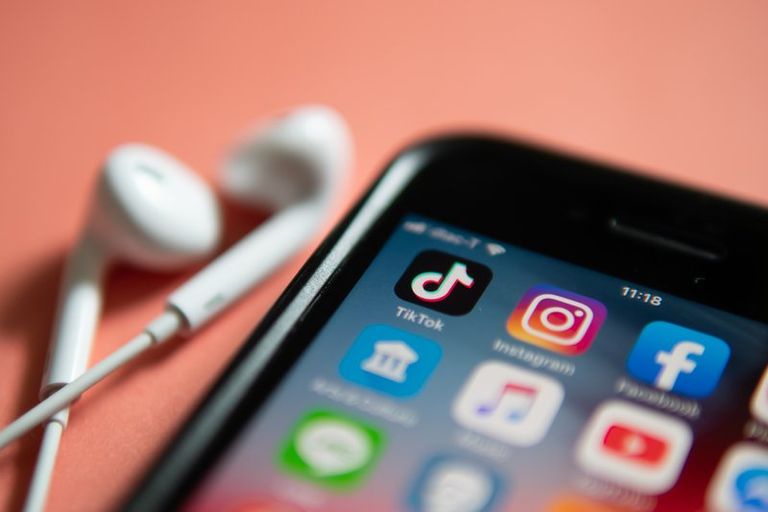 4 نصائح لحماية الأبناء من مخاطر مواقع التواصل الاجتماعي