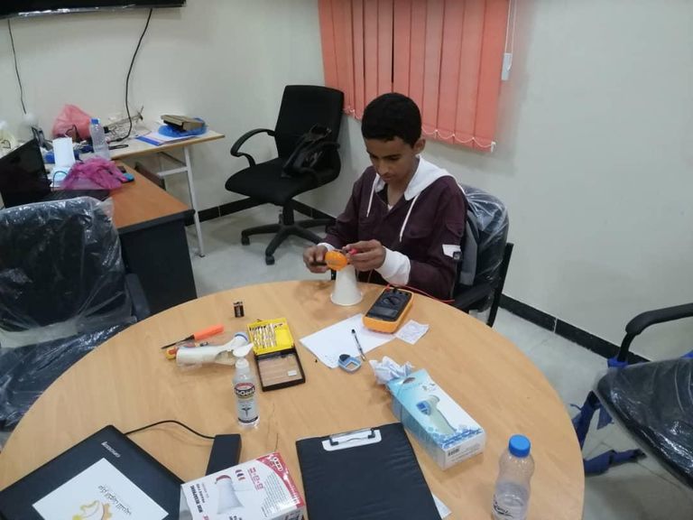 شباب اليمن يتحدى انقلاب الحوثي المبتكرون من شباب عدن