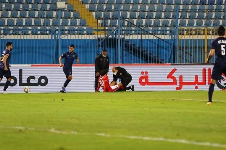 محمد هاني لاعب الأهلي أصيب ضد بيراميدز