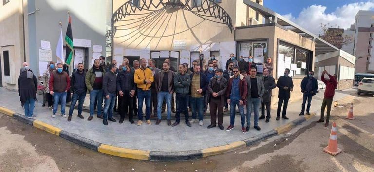 وقفة احتجاجية لمعلمي ليبيا