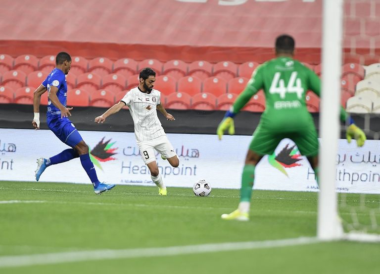 الجزيرة ضد النصر في الدوري الإماراتي