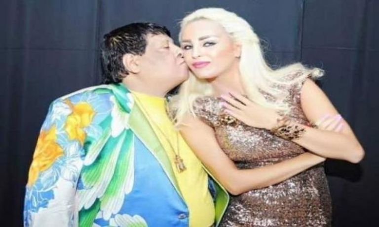 شعبان عبدالرحيم مع منار حمزة