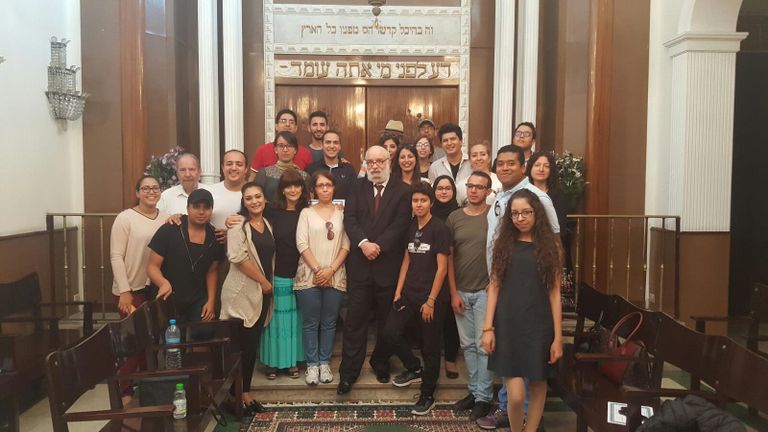 الملك محمد السادس في زيارة متحف يهودي