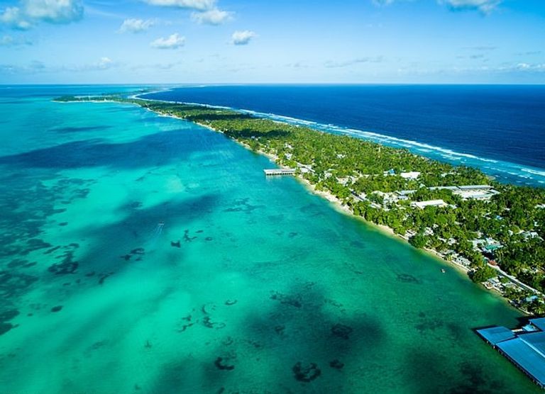 أحد شواطئ ولايات ميكرونيزيا